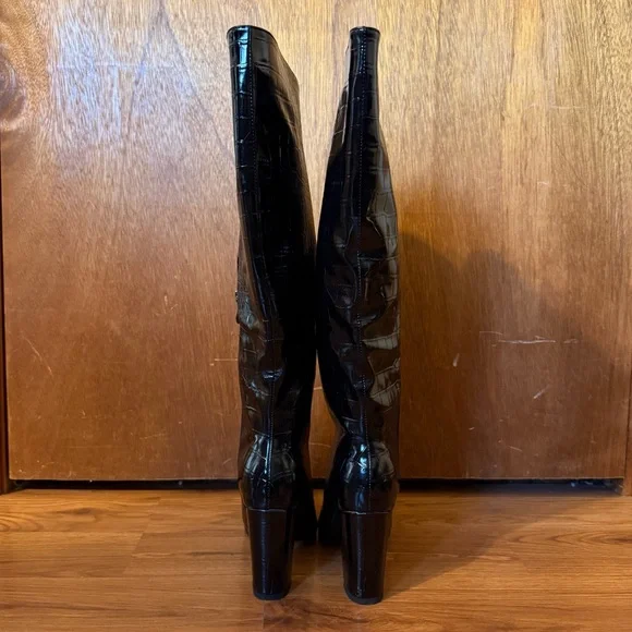 NIB Pauvaody Black Snakeskin Faux Leather Knee High Tall Pointed Heel Boots 7 - Picture 10 of 16
